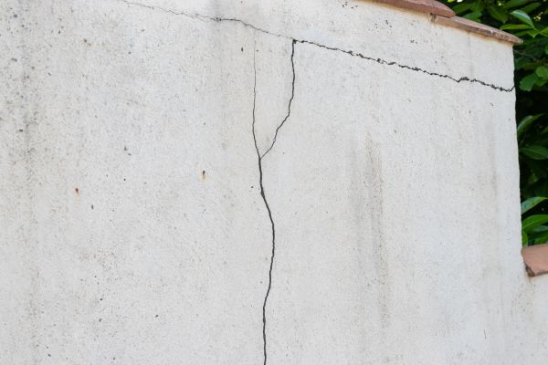 Foundation Crack Patching in Bloomington