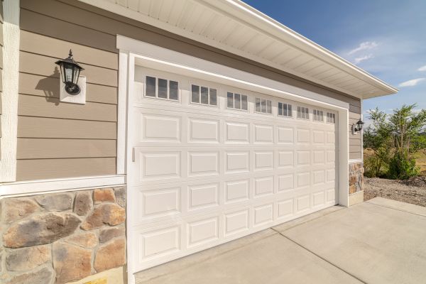 Cost of Garage Lifting in Bloomington